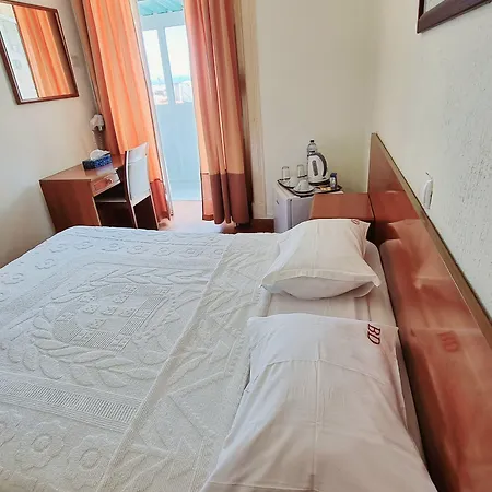 Hotell Bons Dias 5*