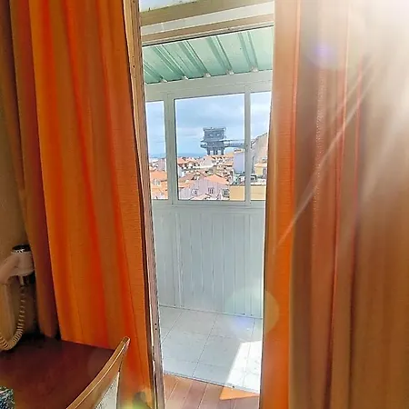 Bons Dias Lisbon